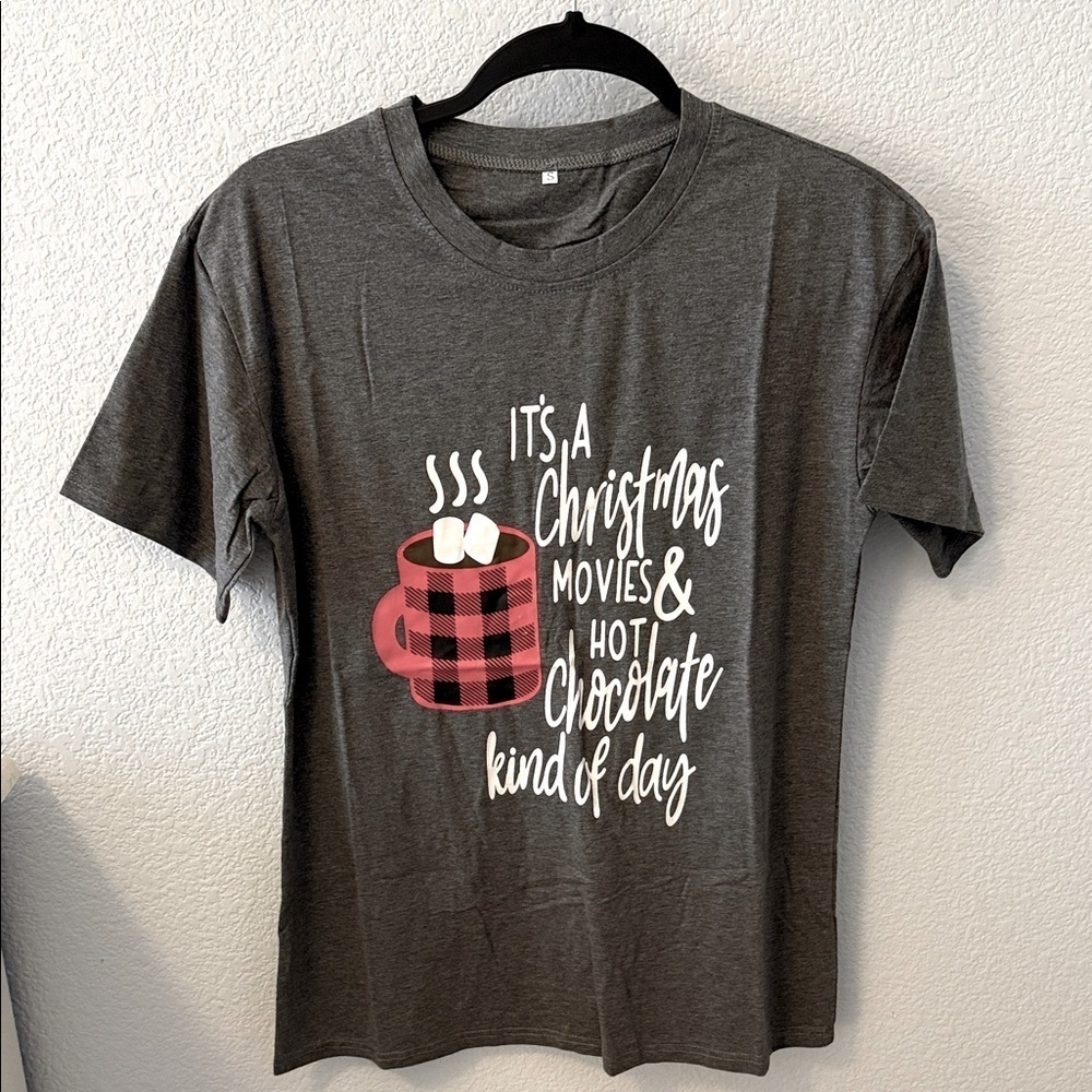 Novelty Gray Christmas T-Shirt with Red Mug Design